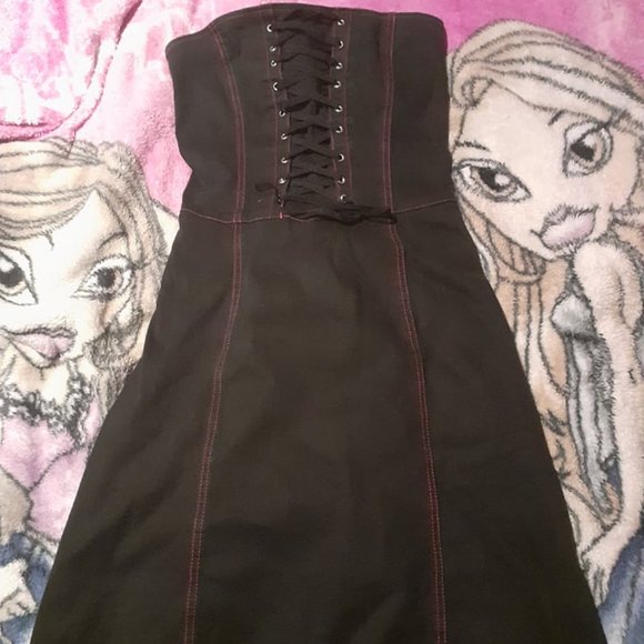 Tripp nyc Dresses & Skirts - Tripp NYC Corset Dress with pink stiches